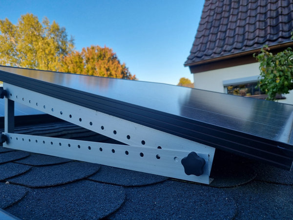 Winkelhalter für Solarplatten - Flachdachhalter - Unterkonstruktion
